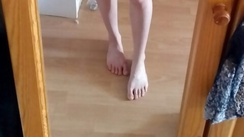 Pale And Petite, Do You Like Me?