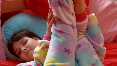 Russian Teen Chanel Fenn Shows Her Round...